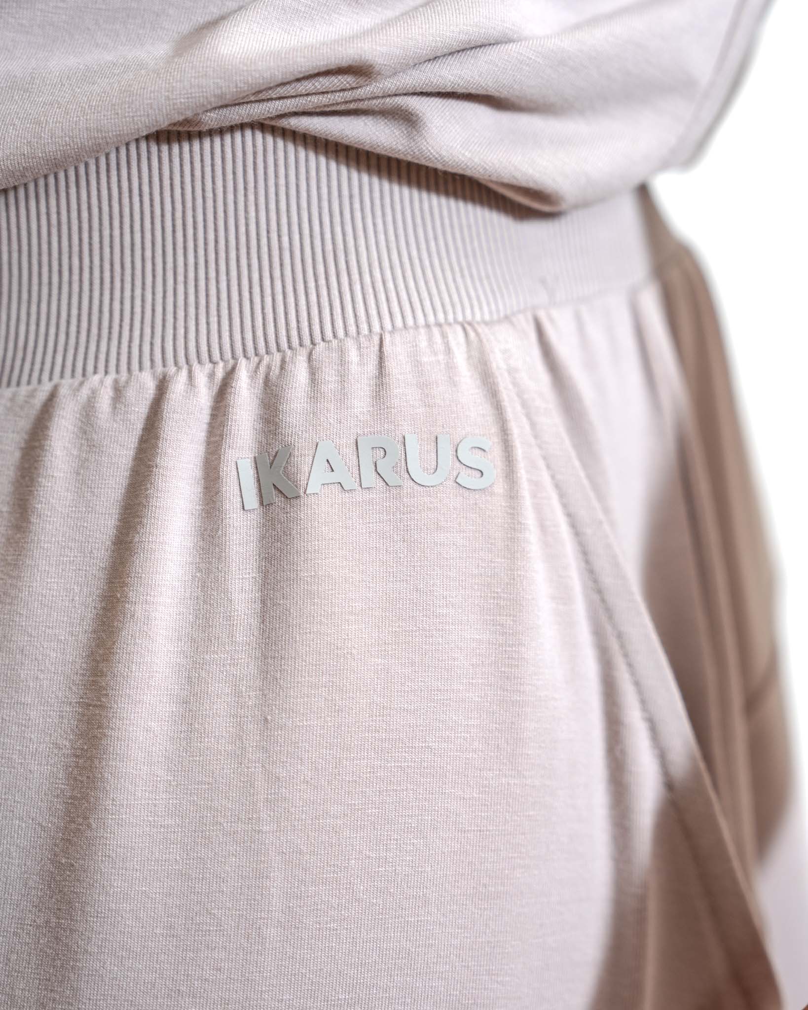 Gearwelt Shorts – Silbersand