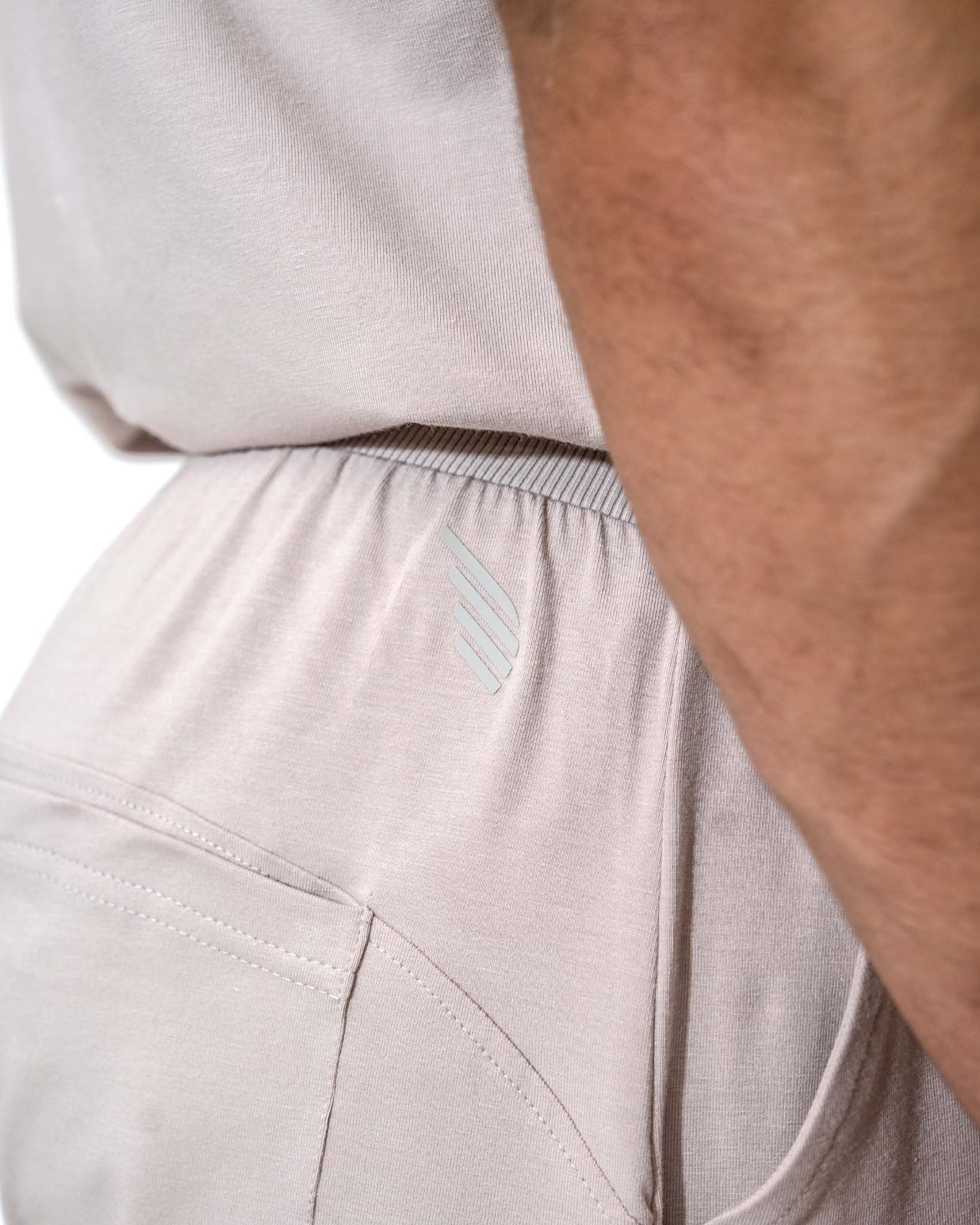 Gearwelt Shorts – Silbersand