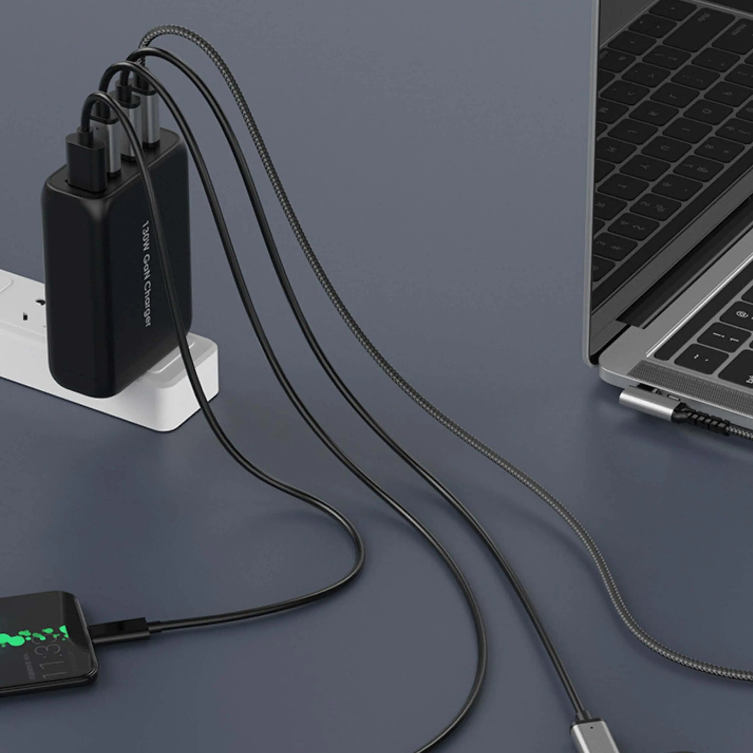 130 W GaN USB C Ladegerät