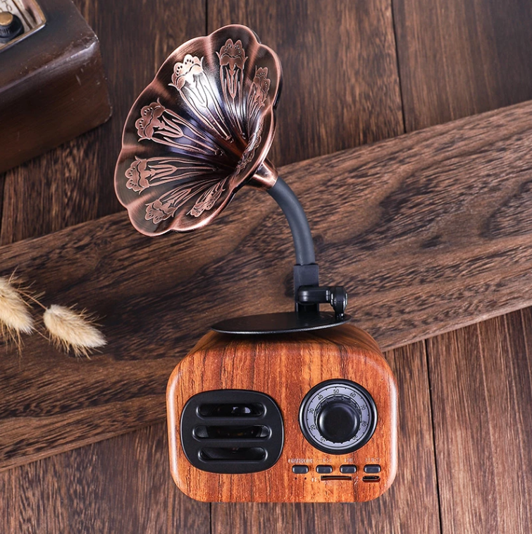 Wood Portable Retro Bluetooth Speaker Outdoor For Sound Bluetooth Gramophone System TF FM Radio